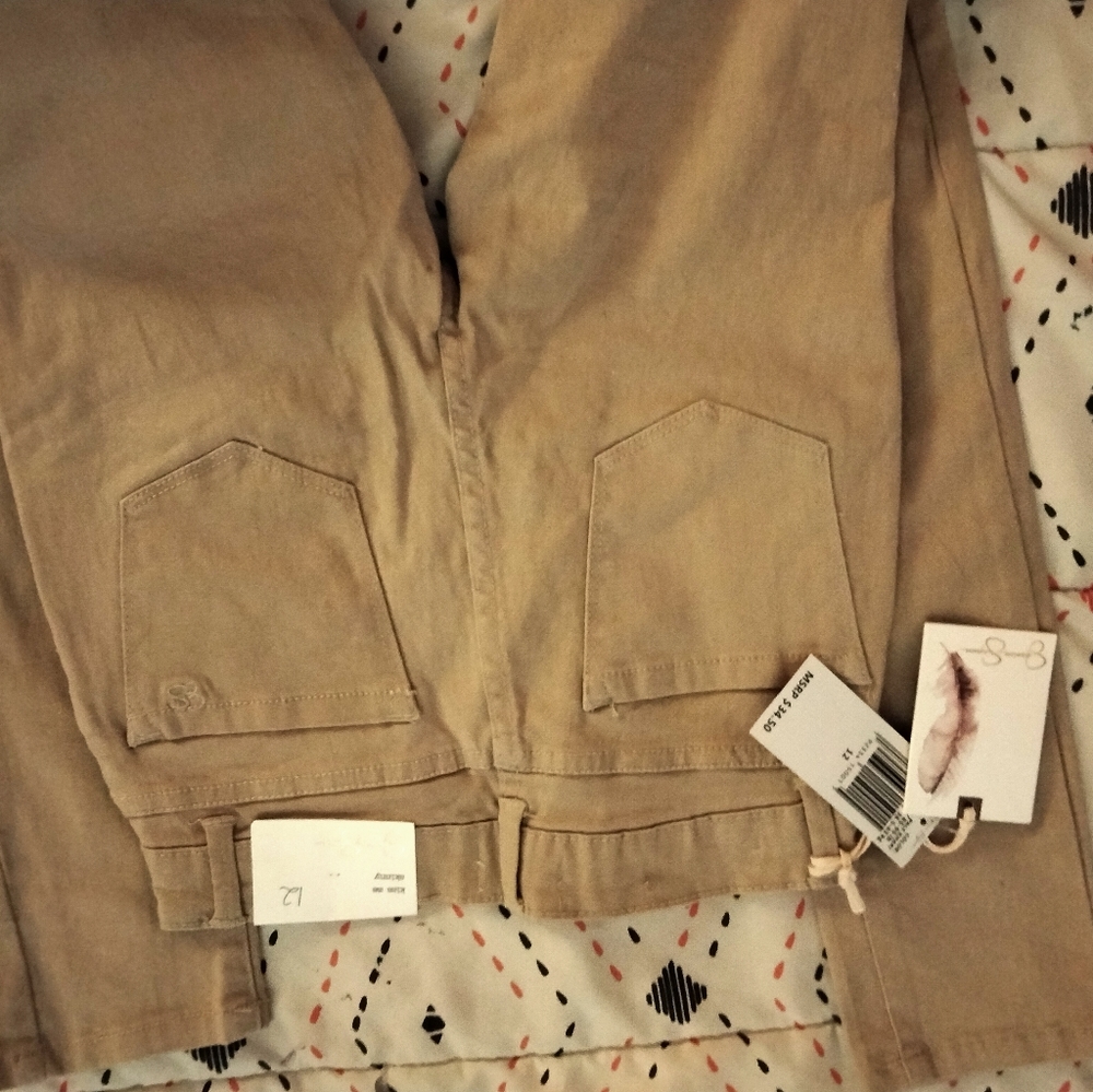 Jessica Simpson pants - Picture 3 of 6
